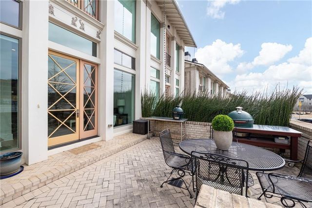 610 Heatherden Avenue, Fayetteville, GA 30214