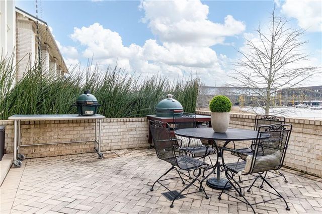 610 Heatherden Avenue, Fayetteville, GA 30214