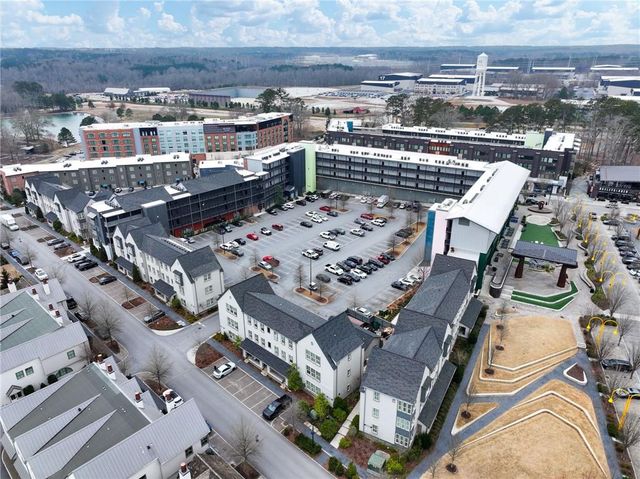 610 Heatherden Avenue, Fayetteville, GA 30214