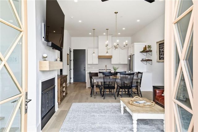 610 Heatherden Avenue, Fayetteville, GA 30214