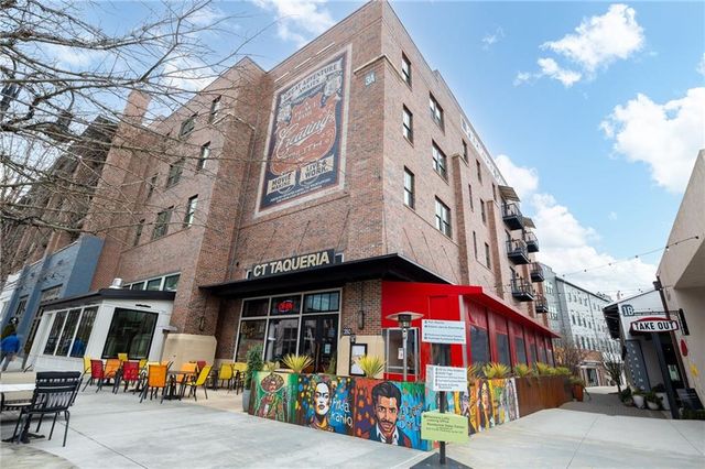 610 Heatherden Avenue, Fayetteville, GA 30214