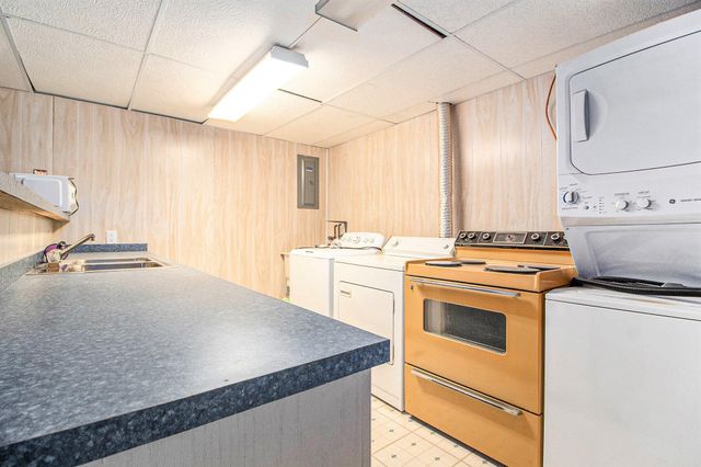 25204 Franklin Terrace Terrace 6, South Lyon City, MI 48178