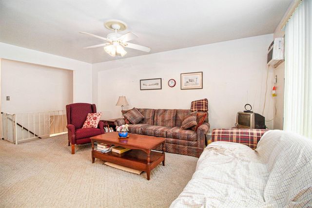 25204 Franklin Terrace Terrace 6, South Lyon City, MI 48178