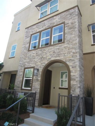 123 Hideaway Loop, Mission Viejo, CA 92692