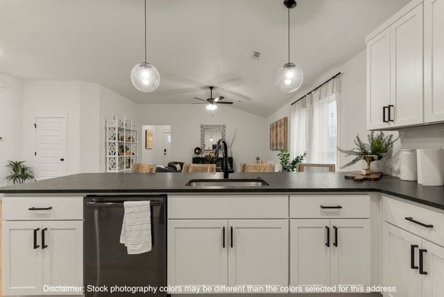 953 Lambrusco Boulevard, Tontitown, AR 72762