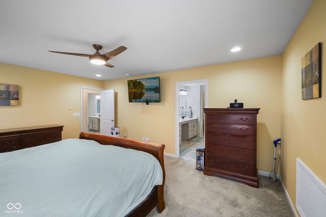 6673 Overlander Lane, Whitestown, IN 46075