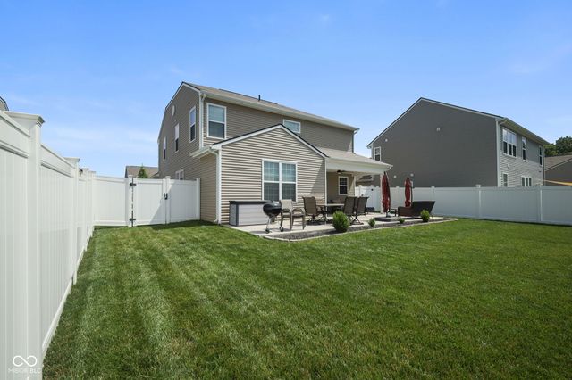 6673 Overlander Lane, Whitestown, IN 46075