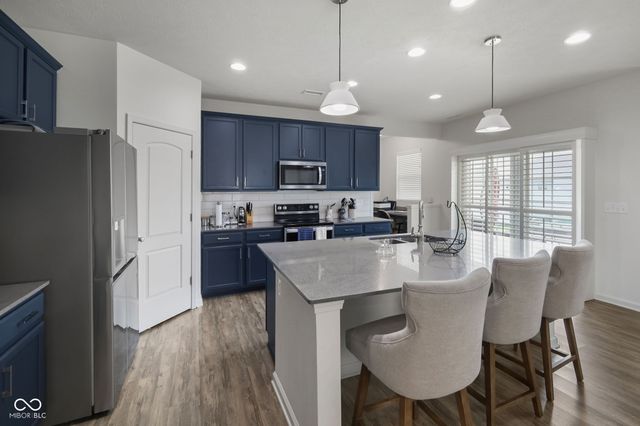6673 Overlander Lane, Whitestown, IN 46075
