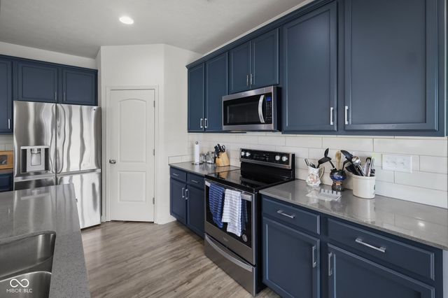 6673 Overlander Lane, Whitestown, IN 46075
