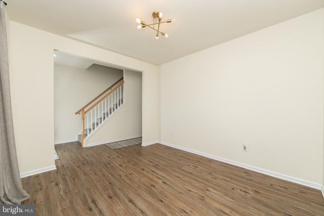 8 CAYUGA WAY, Sicklerville, NJ 08081