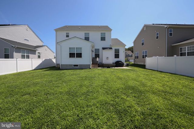 8 CAYUGA WAY, Sicklerville, NJ 08081