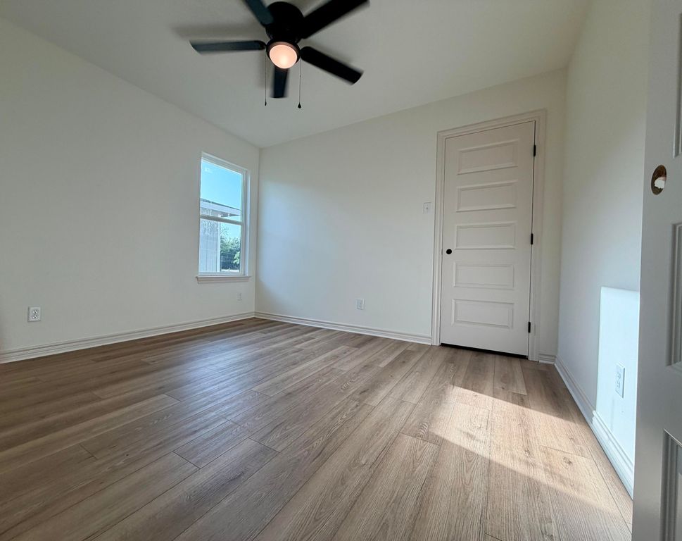 Image 7 of property listing at 1726 Beacon Street, San Angelo, TX 76903
