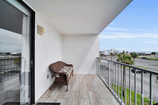 1832 WEST BEACH Boulevard 305A, Gulf Shores, AL 36542