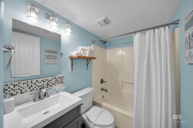 1832 WEST BEACH Boulevard 305A, Gulf Shores, AL 36542