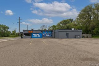 701 Orchard Lake Road, Pontiac, MI 48341