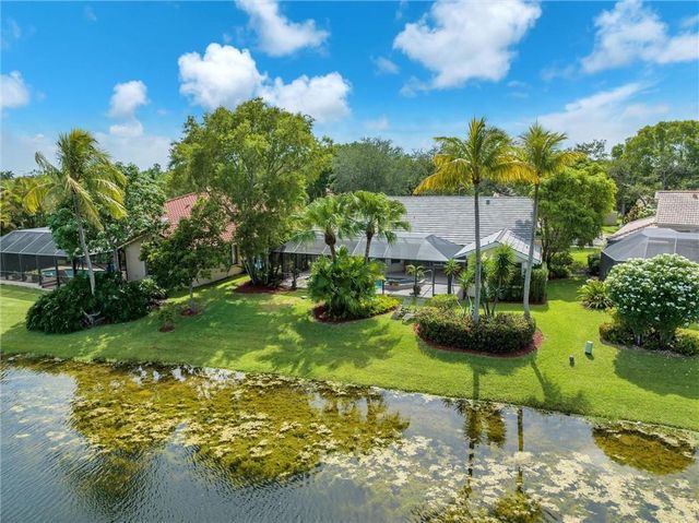 1230 Fairfax Court, Weston, FL 33326