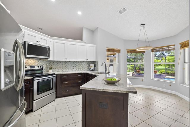 1230 Fairfax Court, Weston, FL 33326