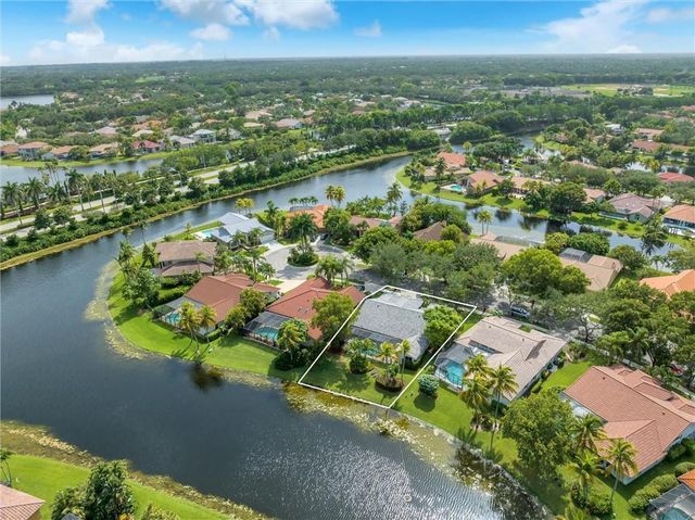 1230 Fairfax Court, Weston, FL 33326