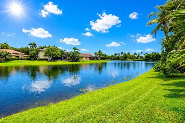 1230 Fairfax Court, Weston, FL 33326