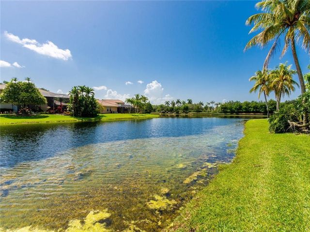 1230 Fairfax Court, Weston, FL 33326