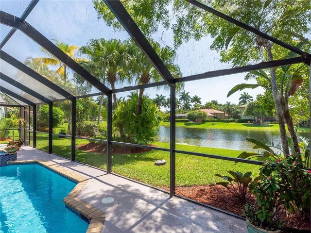 1230 Fairfax Court, Weston, FL 33326
