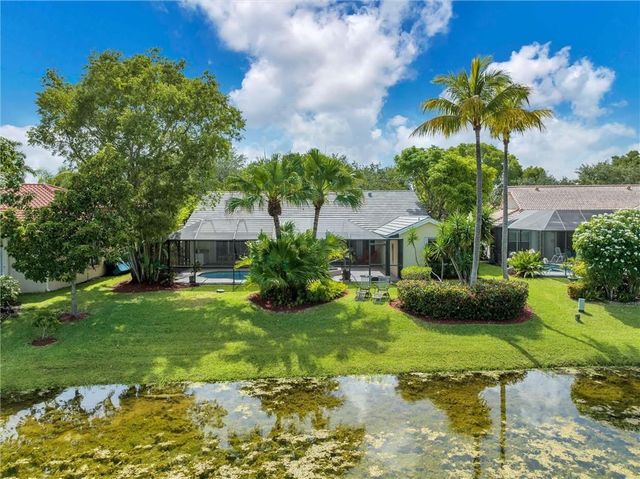 1230 Fairfax Court, Weston, FL 33326