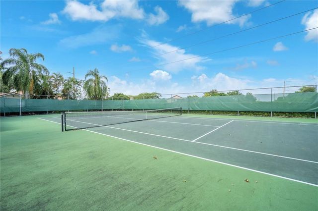1230 Fairfax Court, Weston, FL 33326