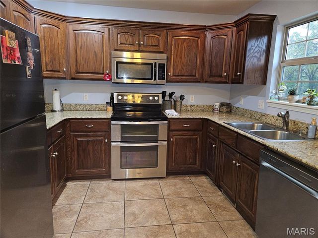 22953 Reward Road, Waynesville, MO 65583