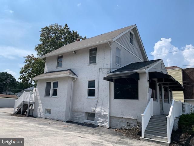 918 N PROVIDENCE RD, Media, PA 19063