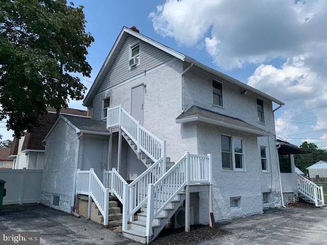 918 N PROVIDENCE RD, Media, PA 19063