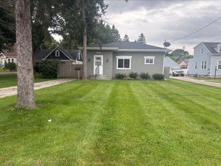 1901 Wall STREET, Waukesha, WI 53188