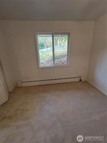 20326 SE 24 Street, Sammamish, WA 98075