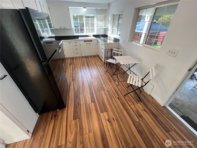 20326 SE 24 Street, Sammamish, WA 98075