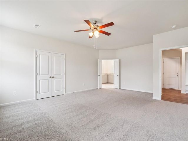 101 Gallop WAY, Yorktown, VA 23690