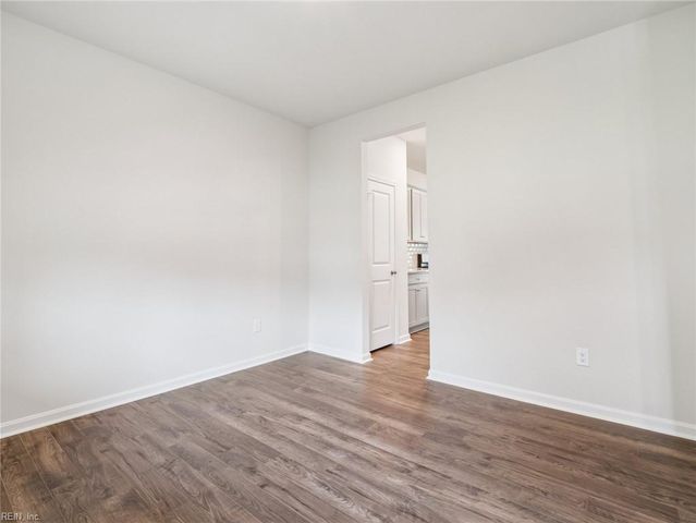 101 Gallop WAY, Yorktown, VA 23690