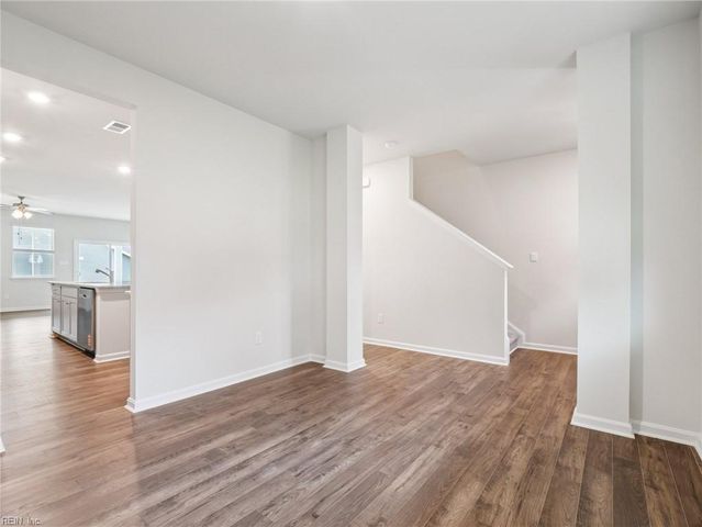 101 Gallop WAY, Yorktown, VA 23690