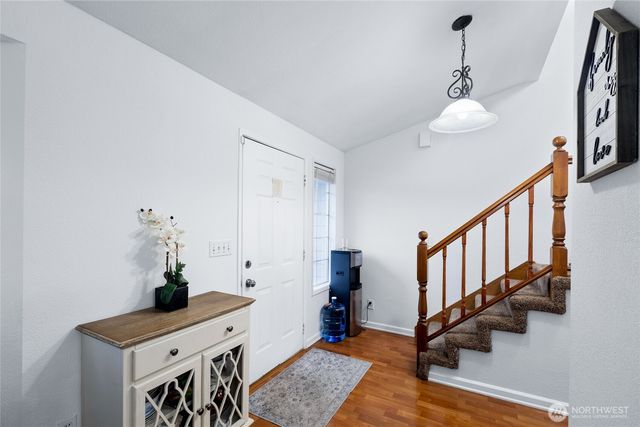 309 White River Drive, Pacific, WA 98047