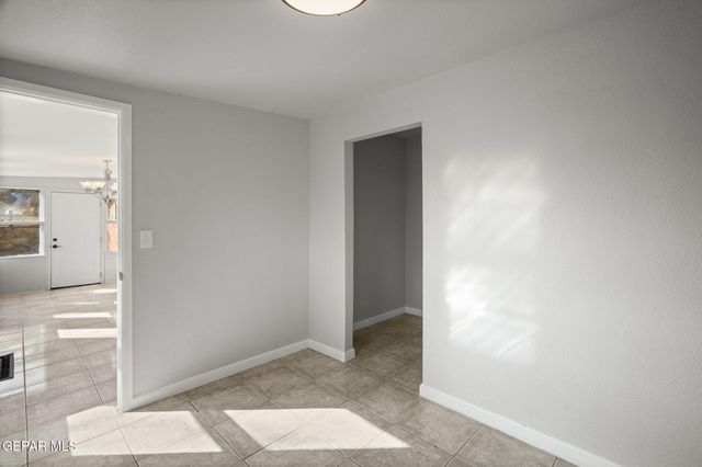 317 OLIVIA Circle, El Paso, TX 79912