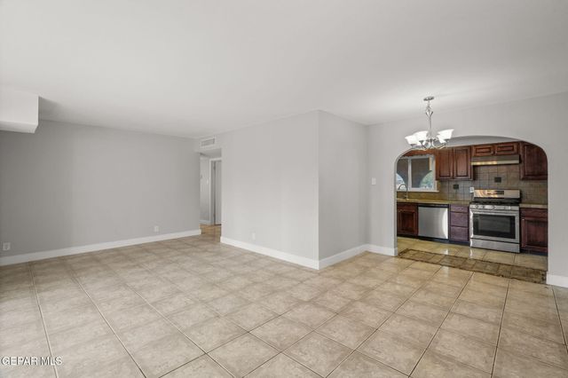 317 OLIVIA Circle, El Paso, TX 79912