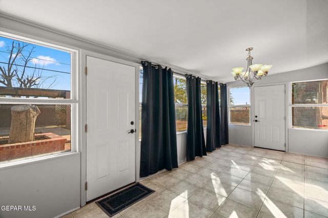 317 OLIVIA Circle, El Paso, TX 79912