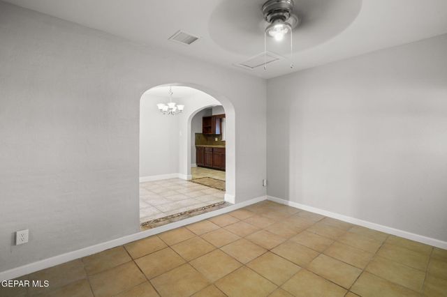 317 OLIVIA Circle, El Paso, TX 79912