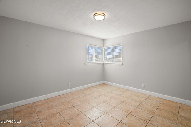 317 OLIVIA Circle, El Paso, TX 79912