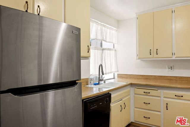 5625 Windsor Way 211, Culver City, CA 90230