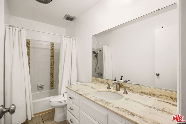 5625 Windsor Way 211, Culver City, CA 90230