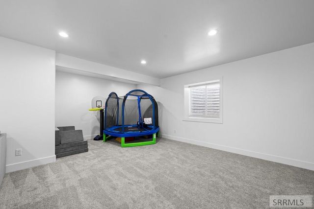 693 Sanford Street, Idaho Falls, ID 83402