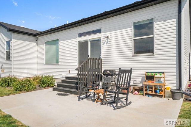693 Sanford Street, Idaho Falls, ID 83402