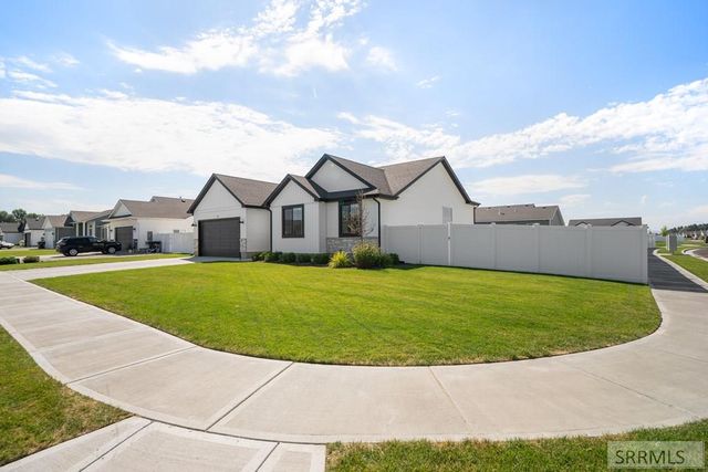 693 Sanford Street, Idaho Falls, ID 83402