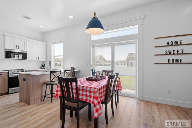 693 Sanford Street, Idaho Falls, ID 83402
