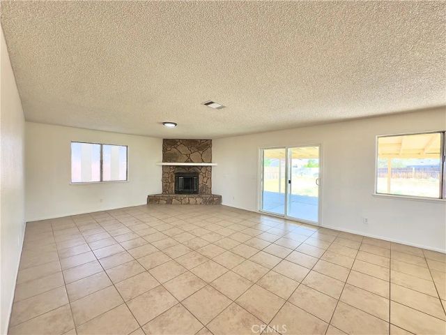 22311 Thunderbird Road, Apple Valley, CA 92307