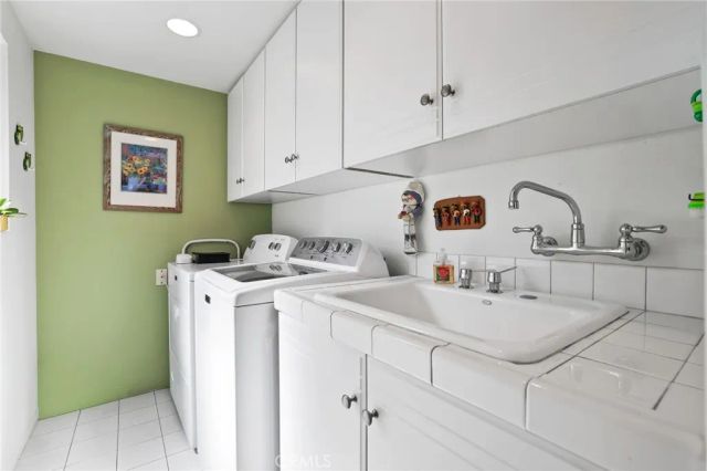377 Galleon Way, Seal Beach, CA 90740